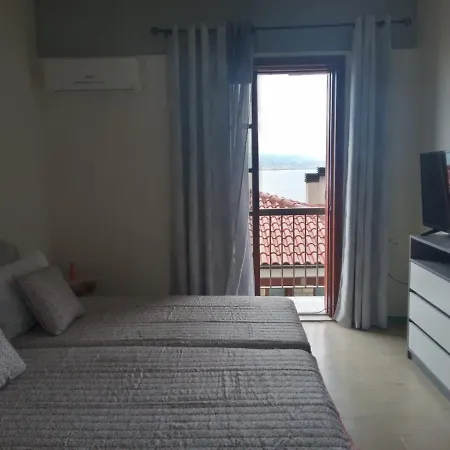 Clock'S House Apartment Nafpaktos Exterior photo